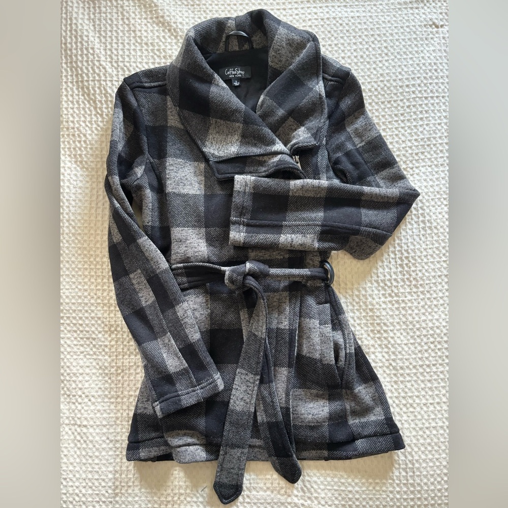CoffeeShop New York Belted Plaid Knit Jacket